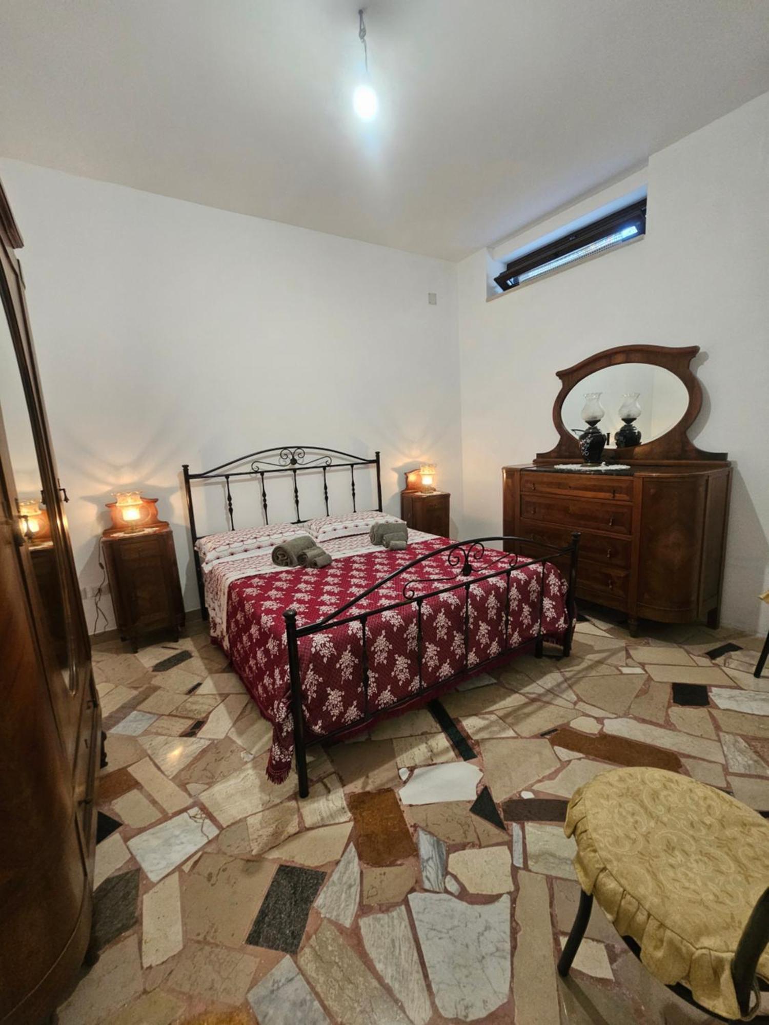 לוקורוטונדו Tenuta Valle Incanto חדר תמונה