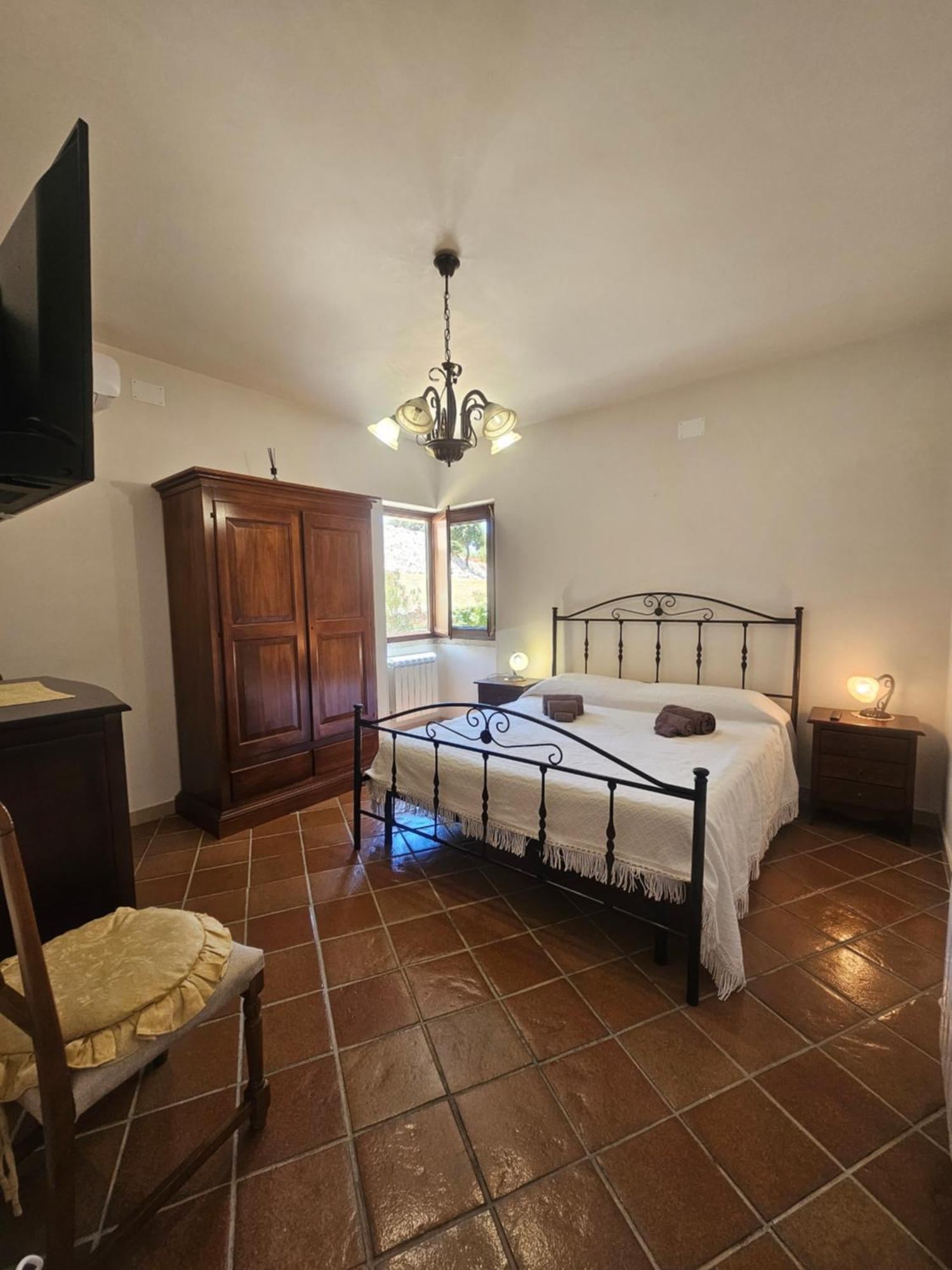 לוקורוטונדו Tenuta Valle Incanto מראה חיצוני תמונה